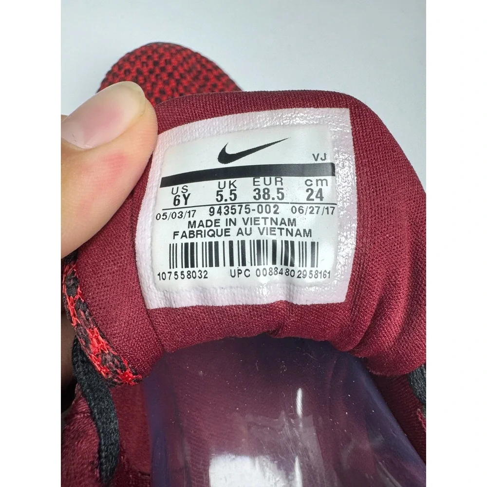 Nike Dualtone Racer SE 943575-002 Sneakers Boys US 6 Red Low Top Running Shoes